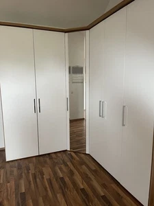 Kleiderschrank Massivholz - Bild 1 von 4