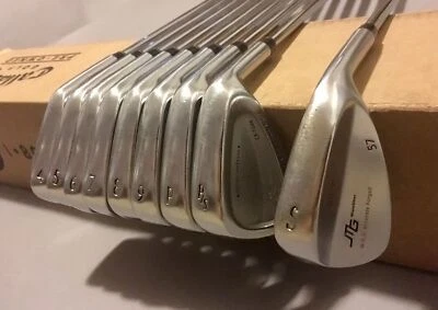 Hierros de golf Miura Giken CB-1006 Muscle Power Edition 4-PW/GW/SW rígidos flexibles de acero Foto 1 de 4