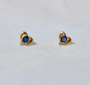 14 Karat massives Gold natürlicher blauer Saphir & Diamant Herz Ohrringe Ohrstecker Gelbgold - Bild 1 von 5