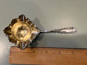 Ornate Victorian sterling silver tea strainer gilt bowl 5.5” - Picture 1 of 2