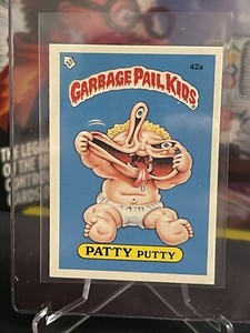 1986 Topps 2nd Series Garbage Pail Kids UK Minis #42a Patty Putty Spaz Award
