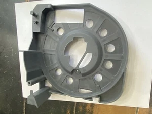 Aspiradora de recipiente Kenmore: soporte de carrete de cable 8175266 - Imagen 1 de 2