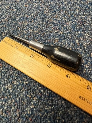 Vtg Stanley No. 21 "baby" Hurwood screwdriver, rare, 4", good condition - Image 1 of 4