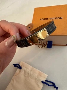 Authentic Louis Vuitton Monogram Bracelet Brown Leather Logo Charm M4150 LV - Picture 1 of 9
