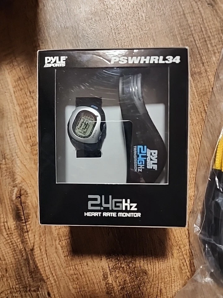 Pyle Sport PSWHRL34 Pro New Ladies Heart Rate Monitor Watch W/ Calorie Counter. - Image 1 of 1