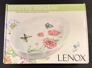 Neu im Karton Lenox überbackene ovale Bäcker *** Schmetterlingswiese - Bild 1 von 4