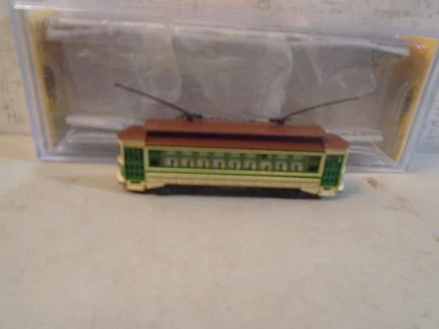 bachmann n scale trolley brown green cream not tested or serviced by us - Image 1 of 3