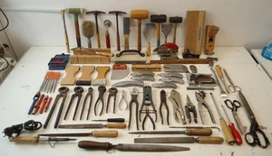 Sattler Gerber Schumacher Werkzeugset 78-teilig Zange Messer Hammer Gurtspanner - Bild 1 von 10