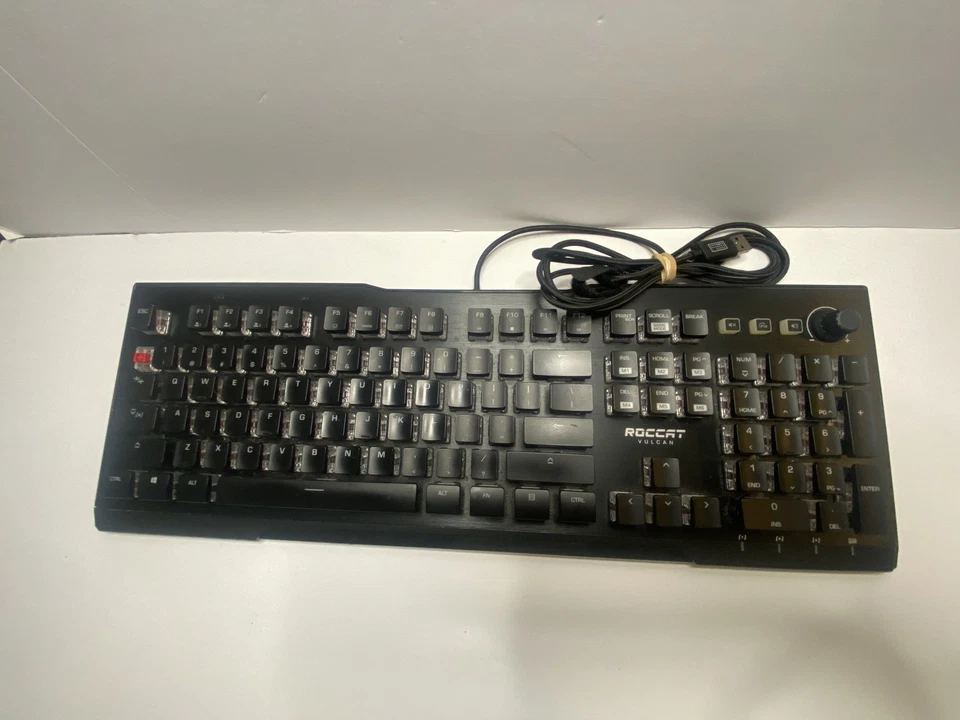 ROCCAT Vulcan 120 Aimo (ROC12441BNAM) Wired Keyboard gaming keyboard   - Image 1 of 4