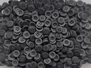 Small 12mm 20L Charcoal Grey Matt Finish 4 Hole Button Shirt Buttons (J83) - Picture 1 of 1