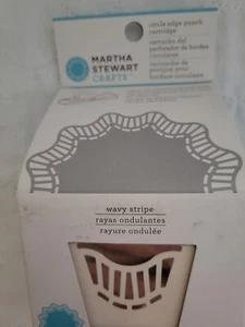 Martha Stewart Handwerk Neu in Verpackung "Wellige Streifen" Kreis Kantenstanze - Bild 1 von 8