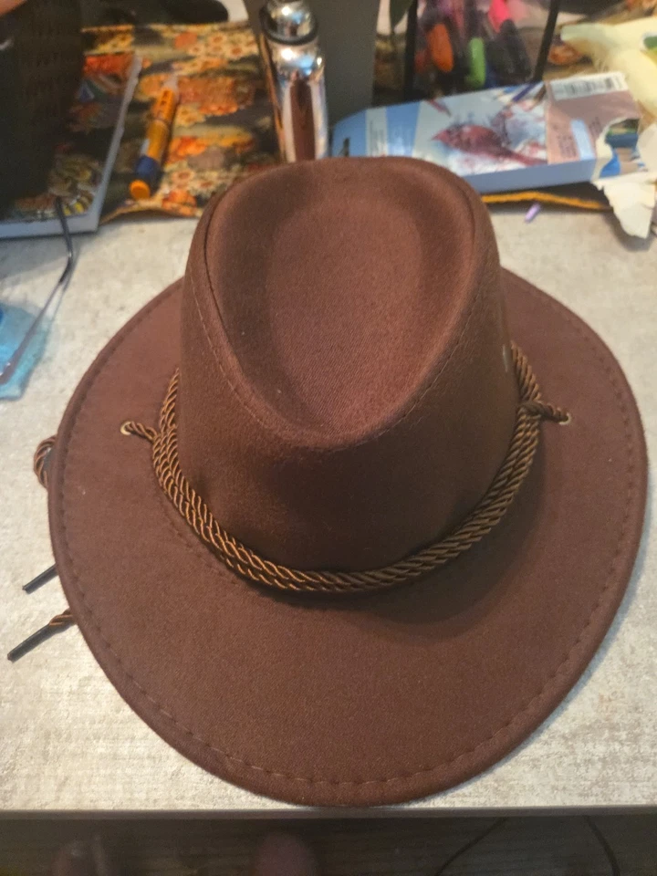 Sombrero de vaquero marrón para niño Foto 1 de 2