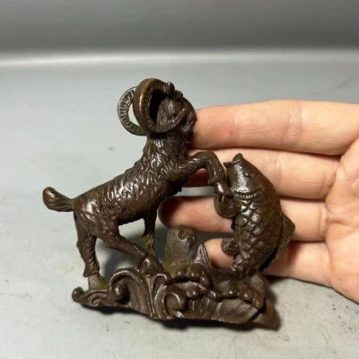 Raro bronce hecho a mano oveja pk pez figura estatua netsuke coleccionar decoración de mesa Foto 1 de 4