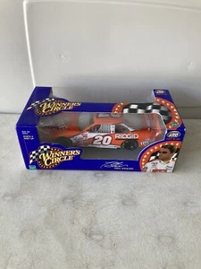 Winners Circle Tony Stewart #20 Home Depot 2000 NASCAR Rookie Of The Year 1:24 - Picture 1 of 2