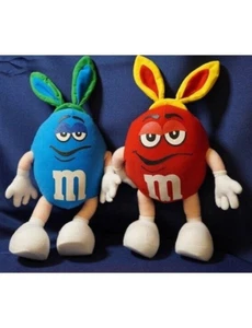 Peluche coniglio pasquale blu e rosso M&M lotto di DUE 13" - Foto 1 di 6