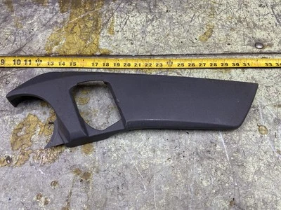 Jeep Patriot 2007-2010 lado del pasajero derecho asiento delantero interior cubierta de moldura de pista Foto 1 de 4