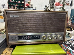 Vintage Magnavox "Grand Classic" Model FM-47 Röhrenradio getestet und funktionsfähig!! - Bild 1 von 12