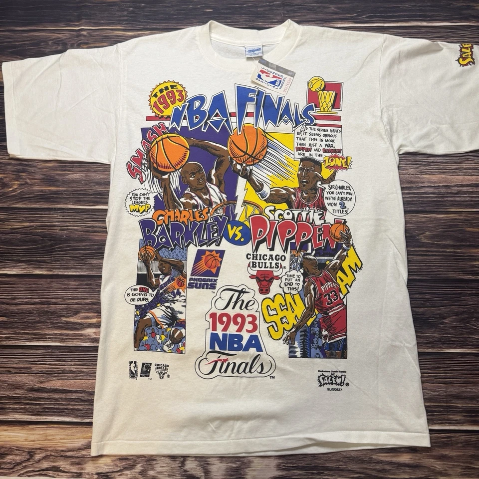 Camisa de cómic de Scottie Pippen Charles Barkley 1993 de las Finales de la NBA con etiquetas Foto 1 de 4
