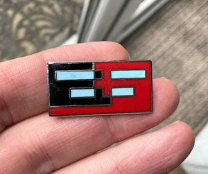 Vintage British Rail Enamel Pin Badge Depot ?  Railway Emblem Train Cargo. ? - Picture 1 of 7