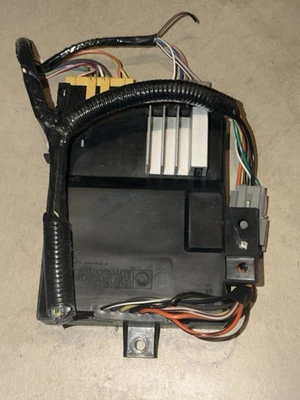 Módulo de cambio de caja de transferencia F17B-7E453-AA Ford Ranger 4x4 1991-1994 Foto 1 de 3