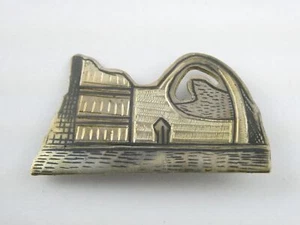 Broche prendedor antiguo de paisaje de diseño grabado en plata de ley sin marca 5 g 1,5 pulgadas - Imagen 1 de 13