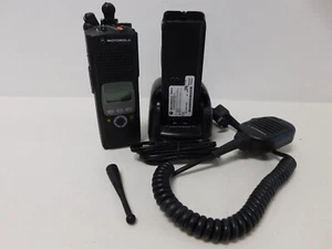 Motorola XTS5000 7/800mhz P25 Phase 1 radio portable numérique jonction AES/DES #2 - Photo 1/3