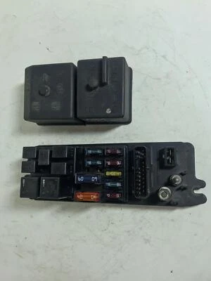 CENTRALINA PORTA FUSIBILI ALFA ROMEO 166 Serie (936_) (9803) 3000 Benzin 636766 - Immagine 1 di 4