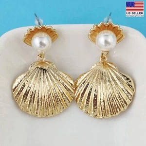 Fashion Women Elegant Earrings 3D Pearl Shell Ancient Gold Stud Tassel 1522 - Picture 1 of 4