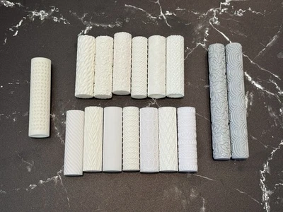 Lote de 16 estampillas en rollo de arcilla polimérica en varias impresiones y tamaños Foto 1 de 4