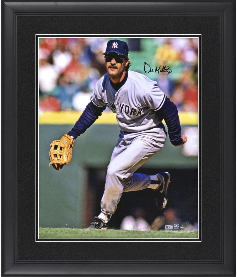 Don Mattingly New York Yankees FRMD Firmado 16" x 20" Fielding con Tonos Foto Foto 1 de 1