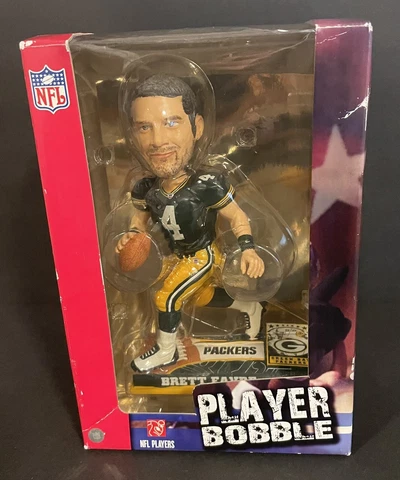 Green Bay Packers Brett Favre Player Bobble Head Forever Collectibles - NIB Cover