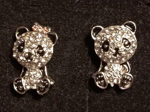 Panda Bear Silvery Earrings Pierced Earrings Gifts Studs pierce earring New - Picture 1 of 2