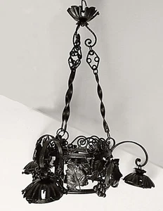 Lampadario antico ferro battuto primi '900 Liberty - Foto 1 di 8