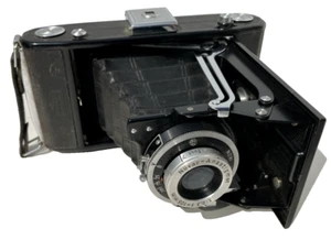 Zeiss Ikon Ikonta 6x9 folding camera Shutter Tested - Picture 1 of 8