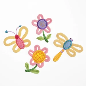 Set 4 butterfly and flower motifs - iron or sew patch appliqué embroidery - Picture 1 of 1