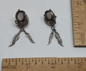 Ajuste OVAL con PLUMAS de metal - PENDIENTES perforados - Anuncio #7768 - Imagen 1 de 7