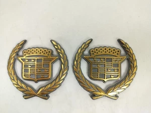 2 Cadillac OEM Gold Duck Wreath 2 5/8" Emblem Badge Logo Nameplate Name Plate - Bild 1 von 5
