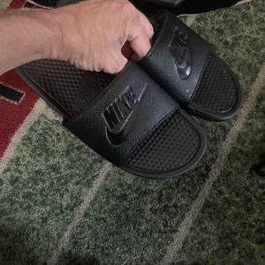 AUTHENTIC NIKE VICTORY ONE FLIP FLOPS CN9675-006 - Picture 1 of 5