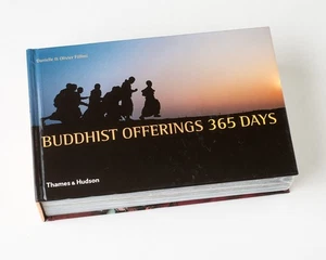 Buddhist Offerings 365 Days - Danielle Föllmi - Picture 1 of 7
