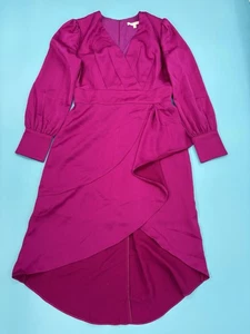 Harlyn Faux Wickel Langarm Satin Kleid Größe: Medium Farbe: ORCHIDEE HOT PINK - Bild 1 von 5