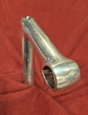 Vástago de carretera estilo pluma de aleación SR SAKAE 100 mm x 22,22 mm x 25,4 mm Foto 1 de 4