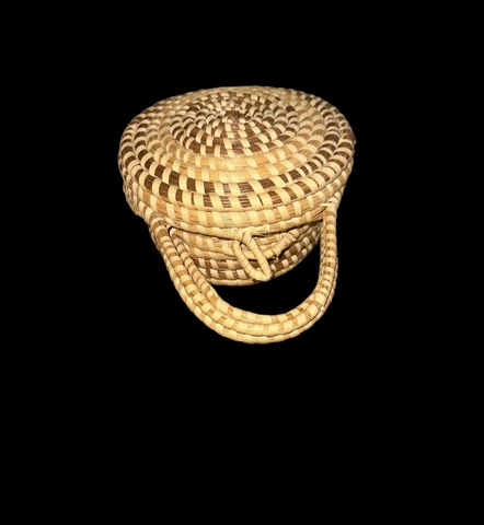 Charleston South Carolina Sweetgrass Basket With Lid & Handles Cover
