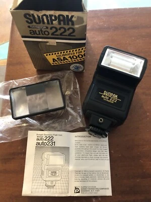 Sunpak Auto 222 Thyristor Tilt Flash - with Box - Image 1 of 4