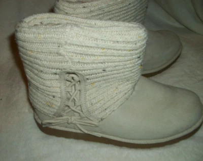 SO Crema Botines Botas con Punto Tobillo Puños Forro Piel Sintética Talla 8 Med Foto 1 de 4