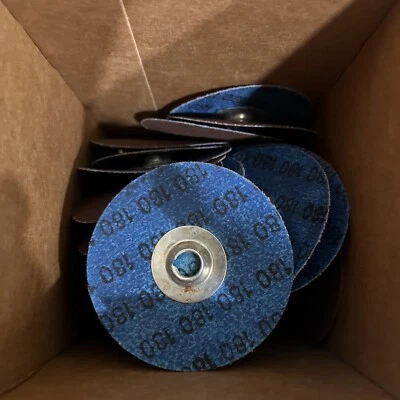 47 Pcs) TRU-MAXX 69957323826 Quick-Change Disc: 3″ Disc Dia, 180 Grit, AO - Image 1 of 4