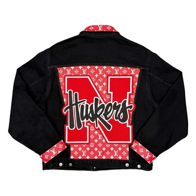 Chaqueta Denim De Colección Rara NCAA Nebraska Cornhuskers Diseñador Personalizado Para Hombres Grande Foto 1 de 4