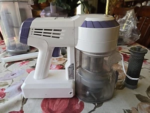 Tineco A10 Dash Cordless Vacuum VA102000UK W/battery , Pre-Owned - Picture 1 of 8