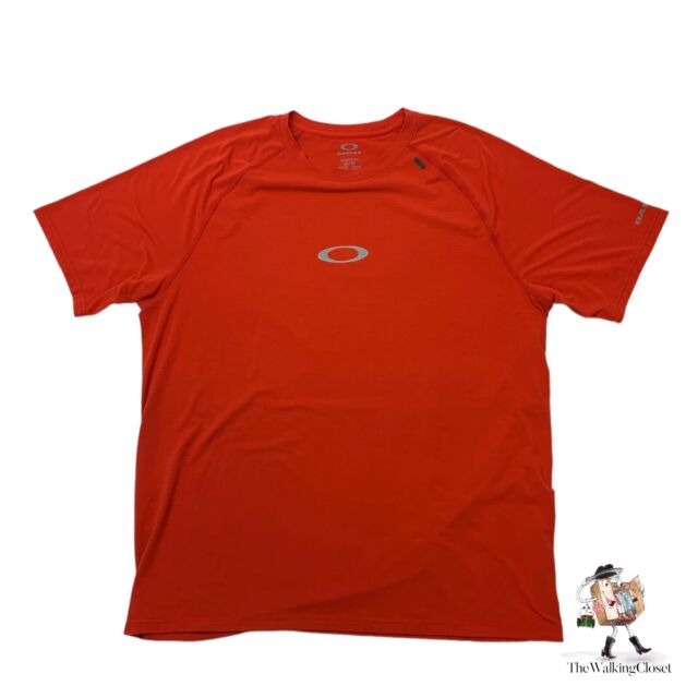 Preços baixos em Blusas Oakley Vermelho Activewear para Homens