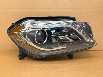 US Mercedes-Benz HID XENON Right Headlight GL450 X166 W166 A1668203959 2013-2016 - Image 1 of 4