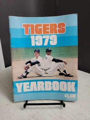 DETROIT TIGERS 1979 OFFICIAL BASEBALL TEAM YEARBOOK TRAMMELL WHITAKER MORRIS - Image 1 of 4